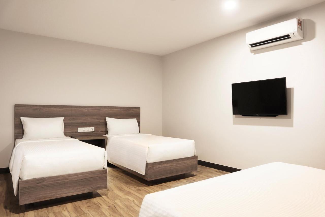 Aces Hotel Куала Лумпур Екстериор снимка