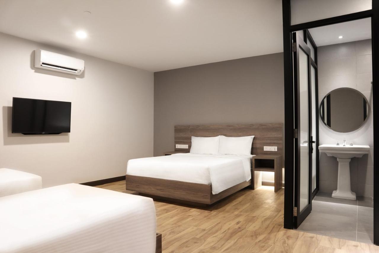Aces Hotel Куала Лумпур Екстериор снимка