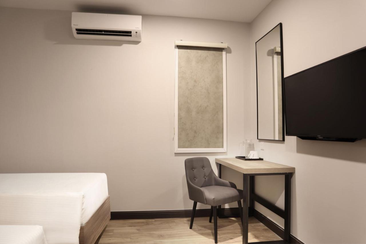 Aces Hotel Куала Лумпур Екстериор снимка