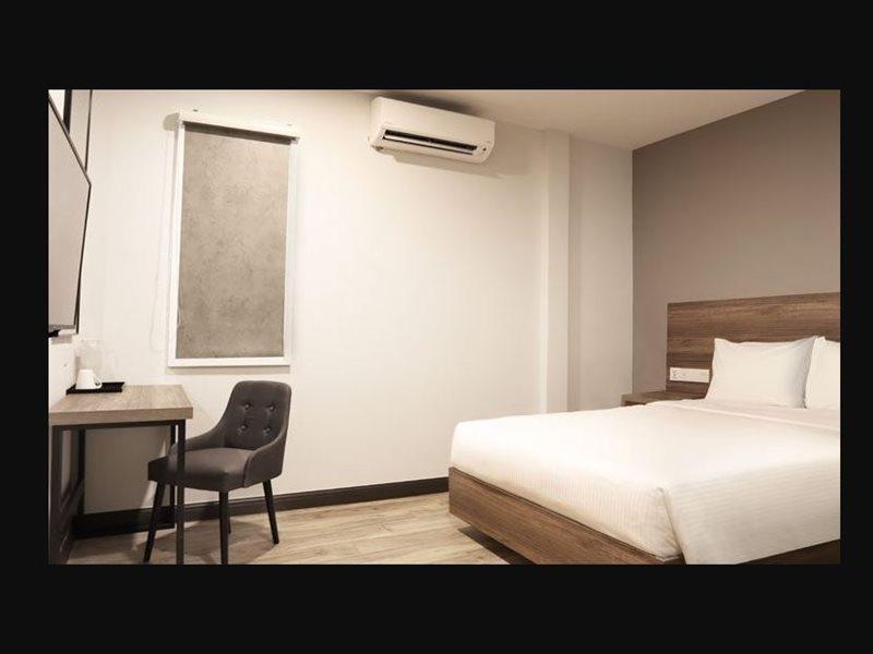 Aces Hotel Куала Лумпур Екстериор снимка